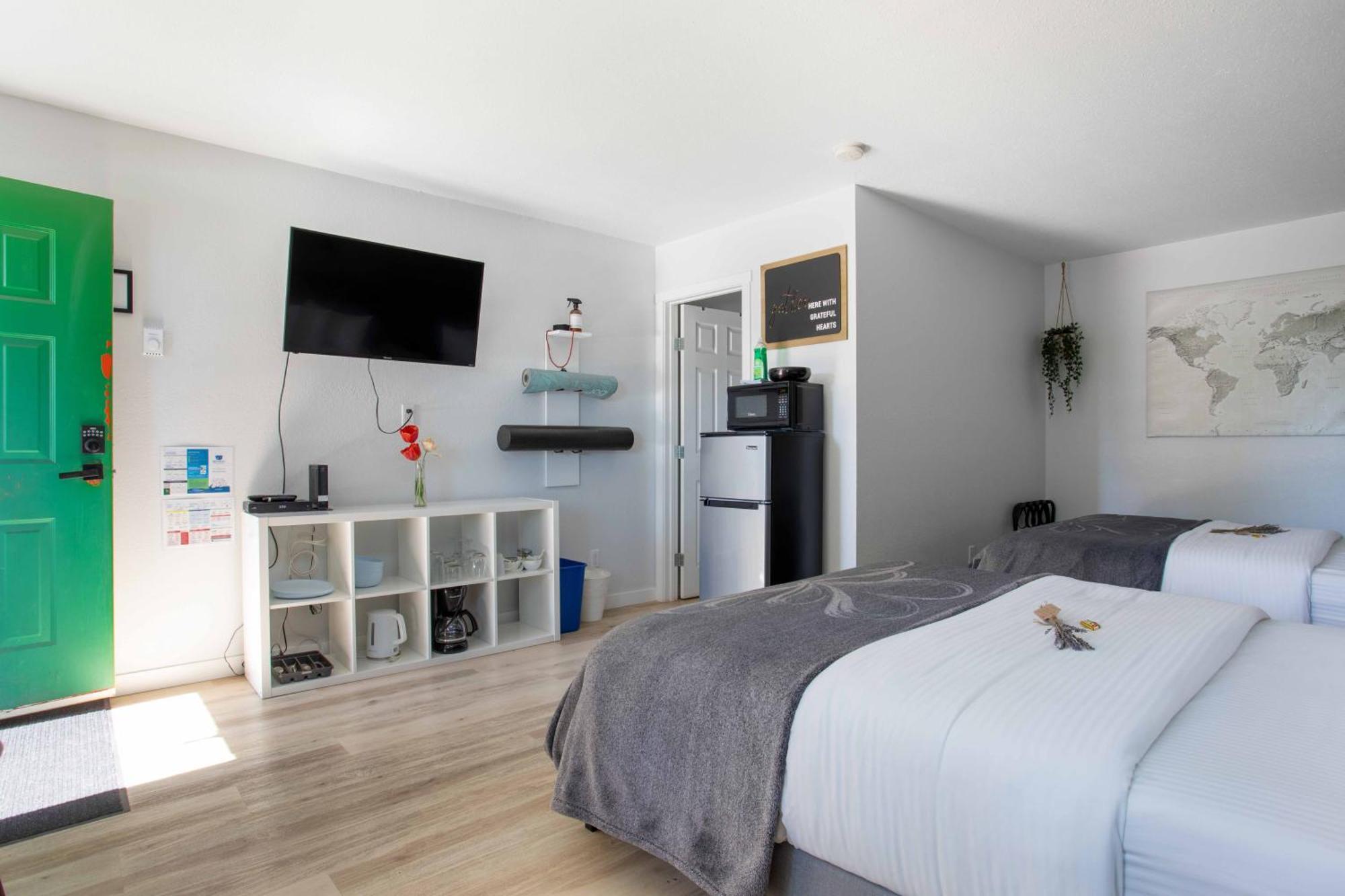 The Valley View Cabins And Event Center Creston Ngoại thất bức ảnh