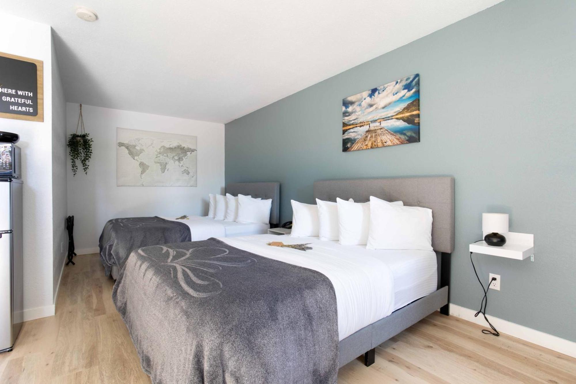 The Valley View Cabins And Event Center Creston Ngoại thất bức ảnh