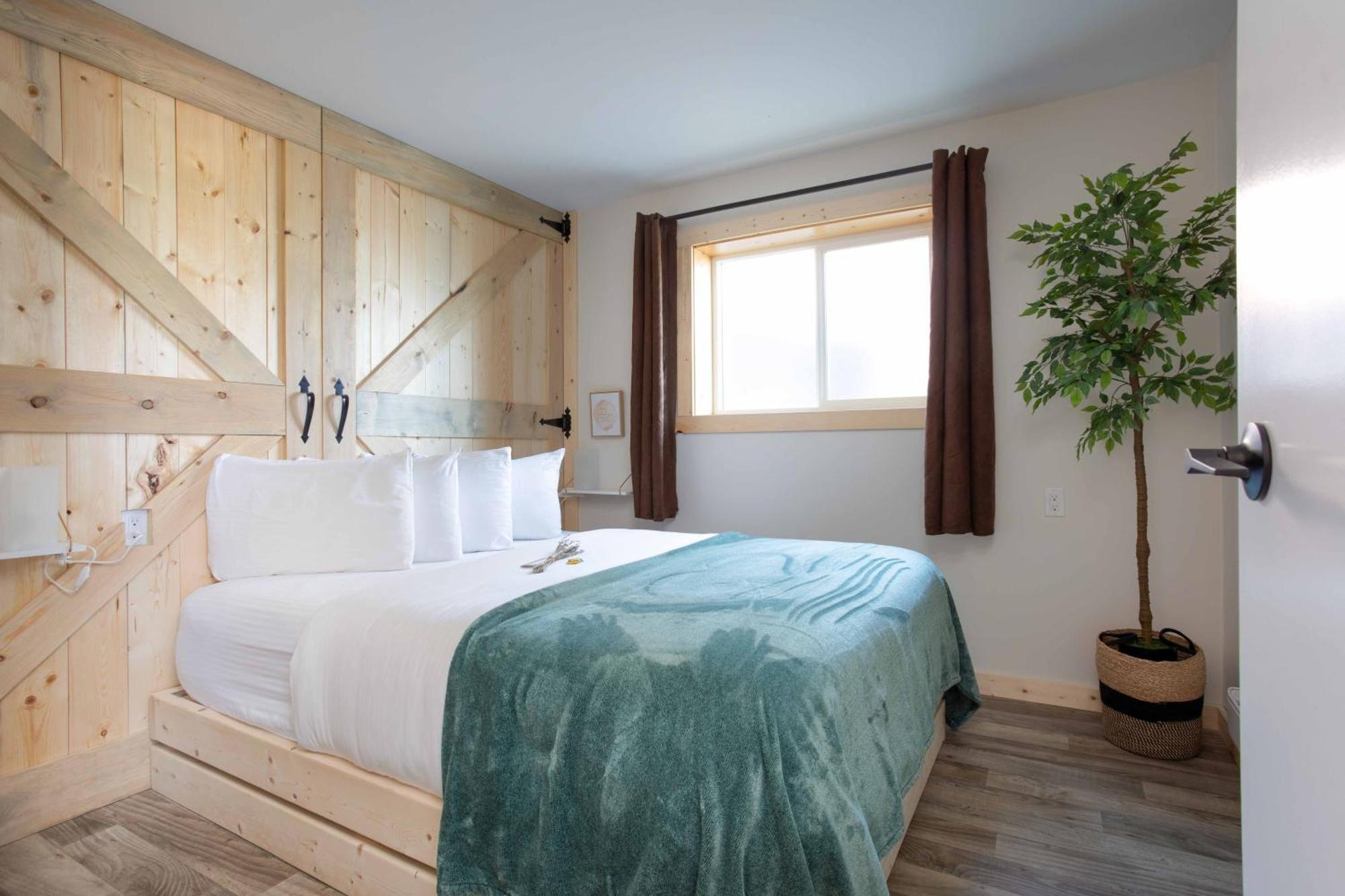 The Valley View Cabins And Event Center Creston Ngoại thất bức ảnh
