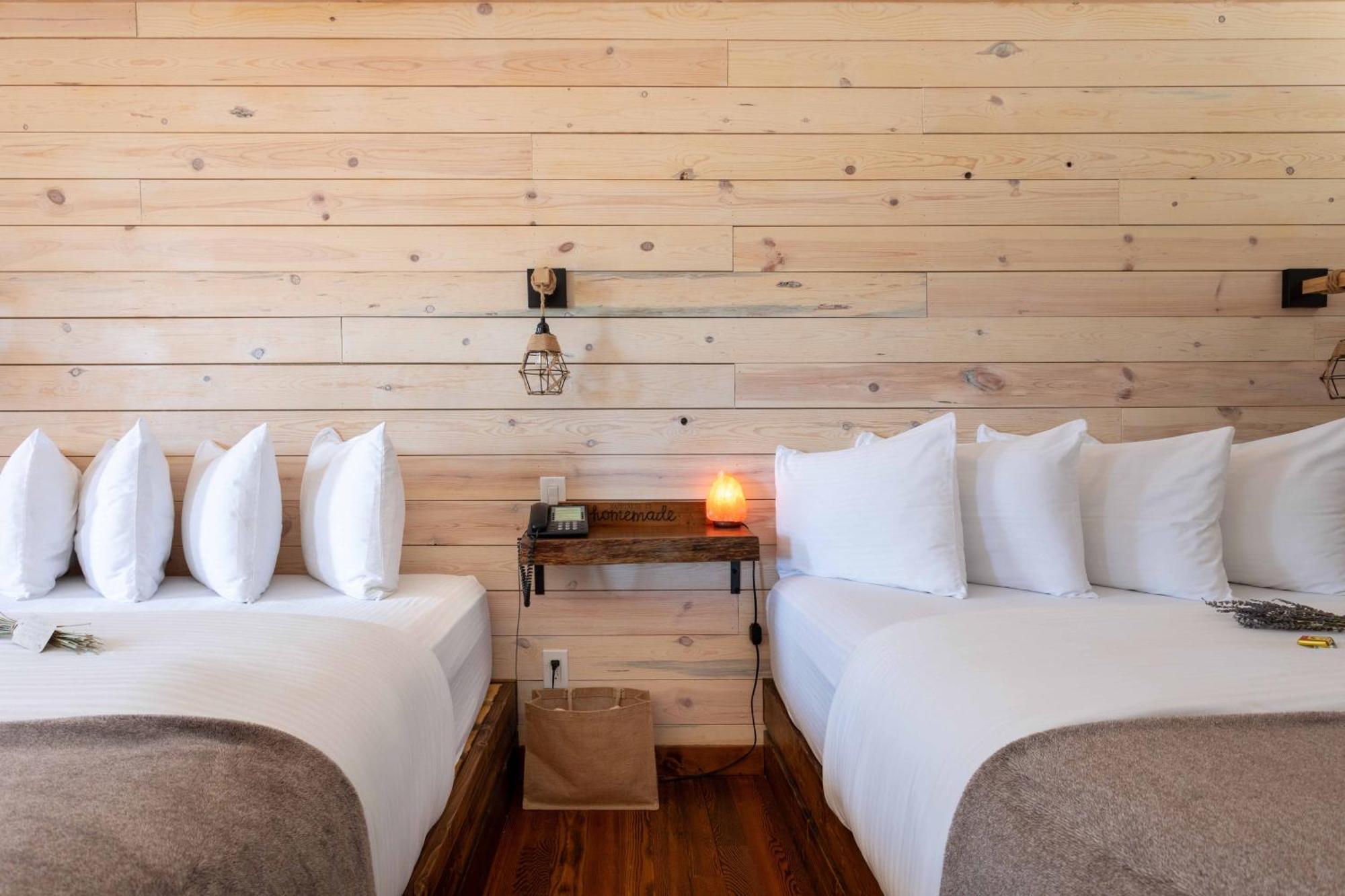 The Valley View Cabins And Event Center Creston Ngoại thất bức ảnh