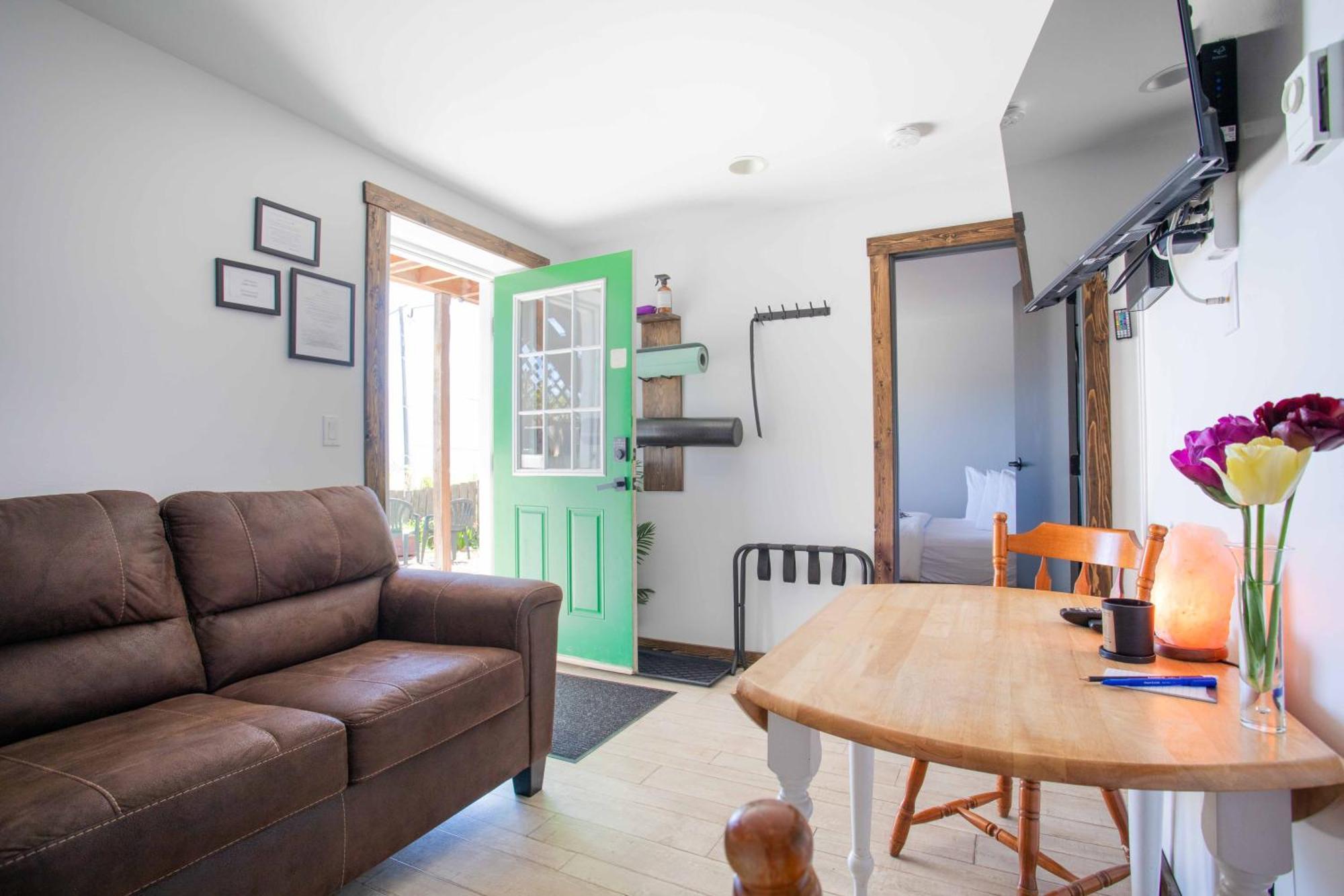 The Valley View Cabins And Event Center Creston Ngoại thất bức ảnh