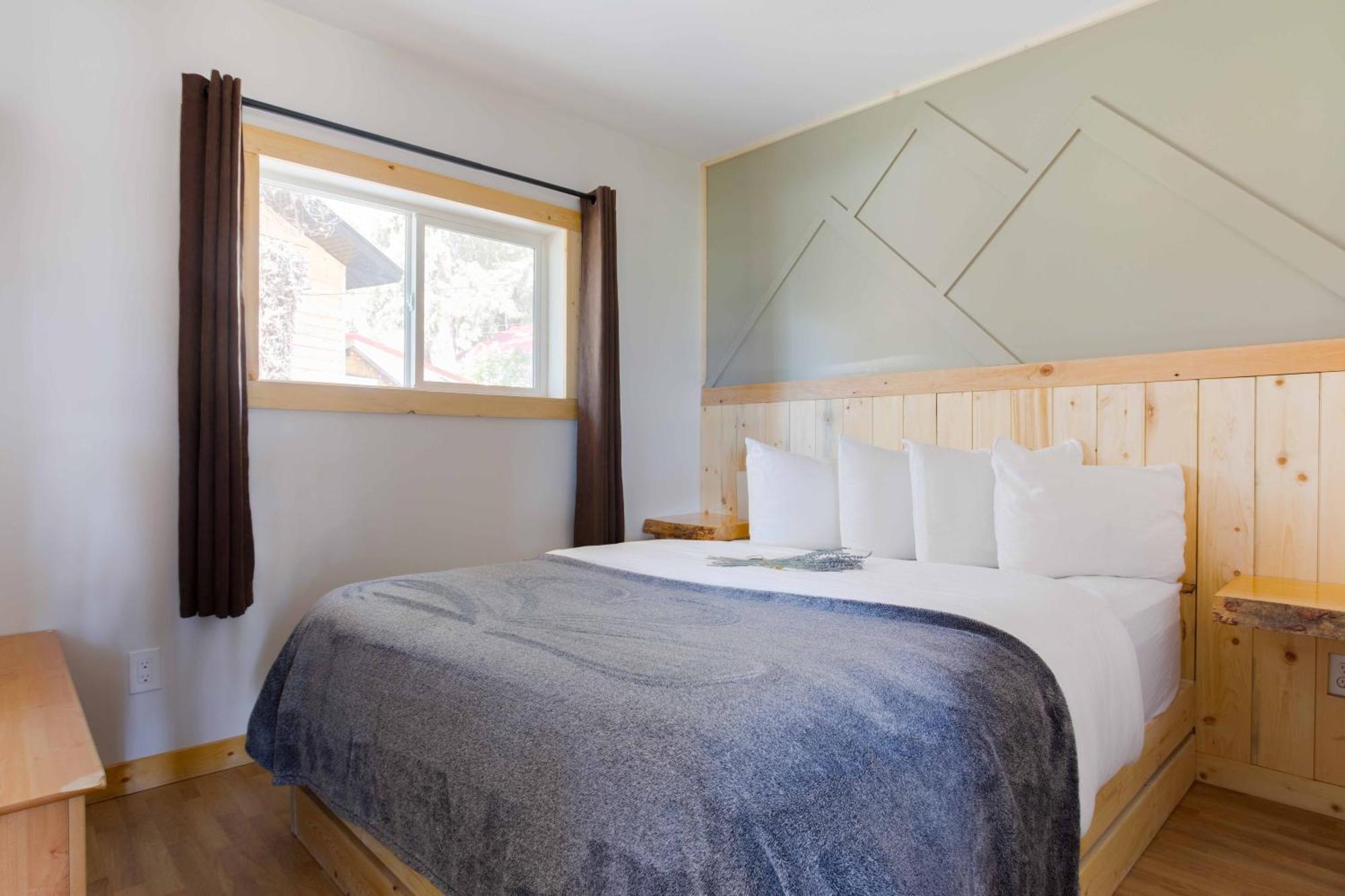 The Valley View Cabins And Event Center Creston Ngoại thất bức ảnh