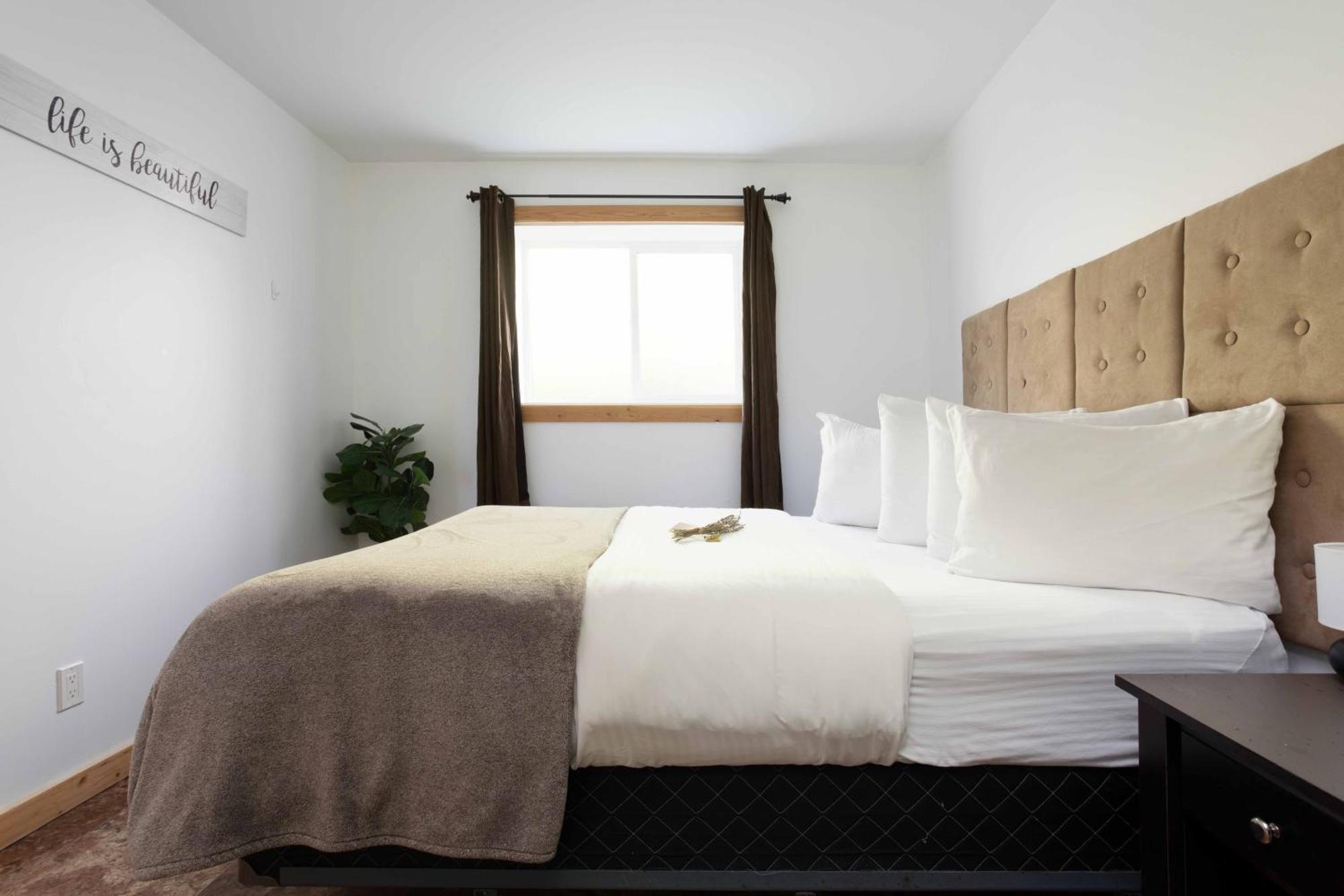The Valley View Cabins And Event Center Creston Ngoại thất bức ảnh