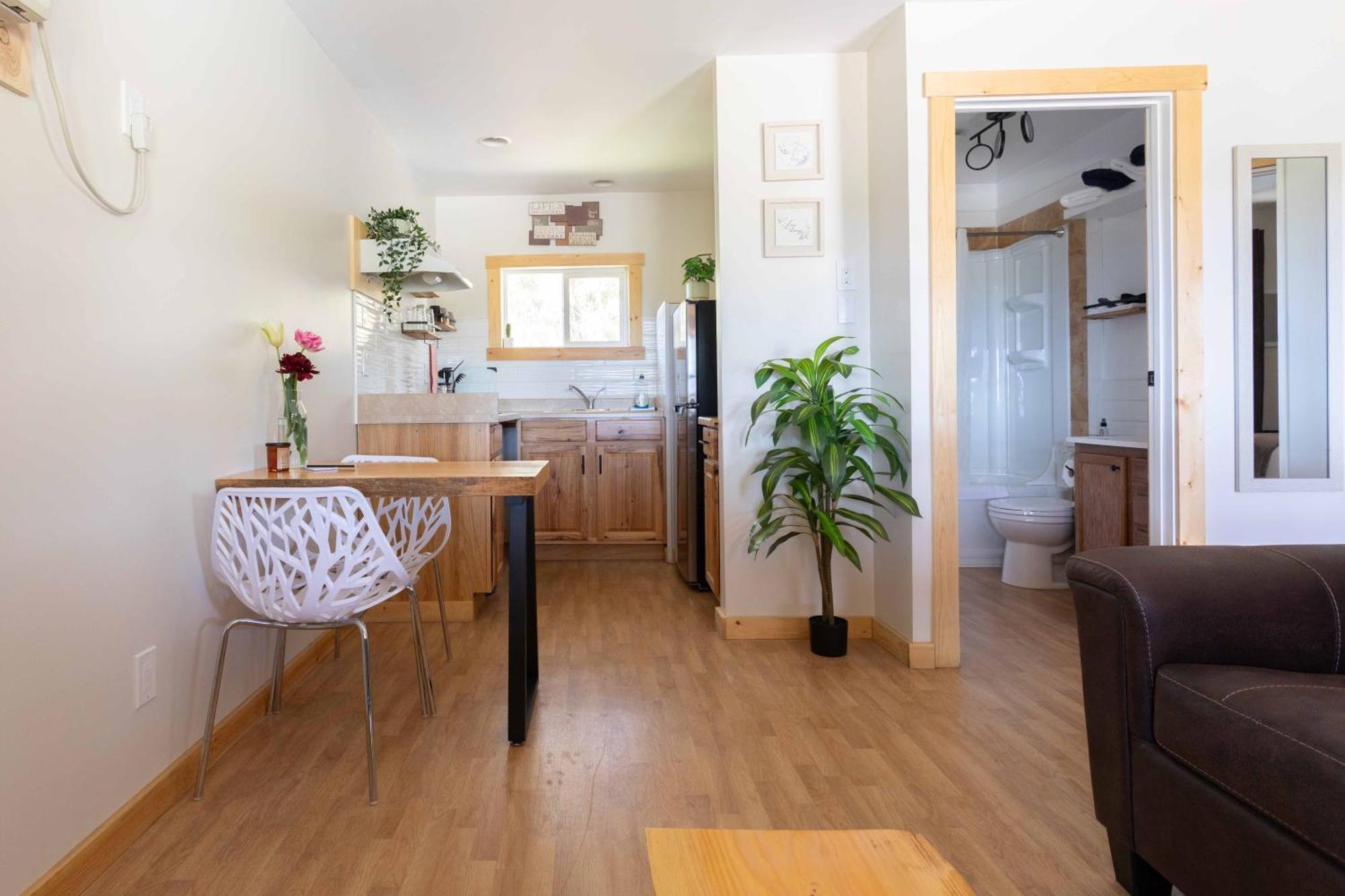 The Valley View Cabins And Event Center Creston Ngoại thất bức ảnh