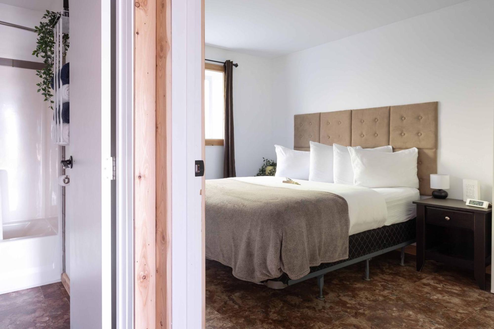 The Valley View Cabins And Event Center Creston Ngoại thất bức ảnh