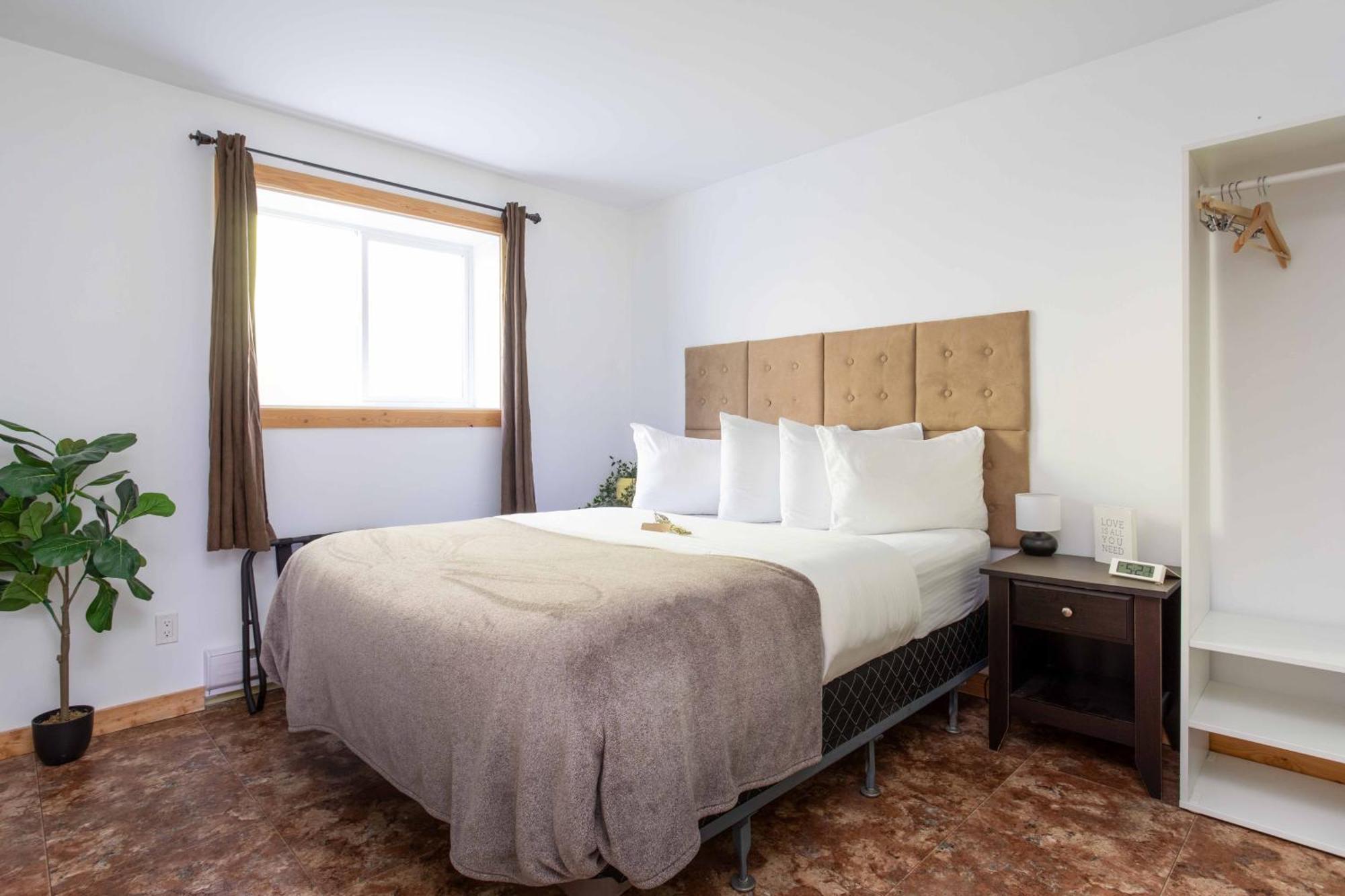 The Valley View Cabins And Event Center Creston Ngoại thất bức ảnh