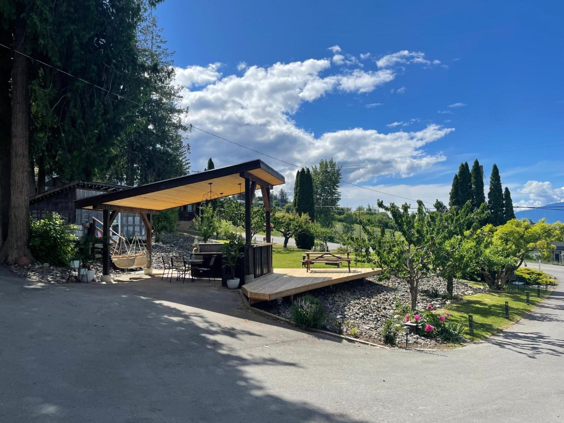 The Valley View Cabins And Event Center Creston Ngoại thất bức ảnh